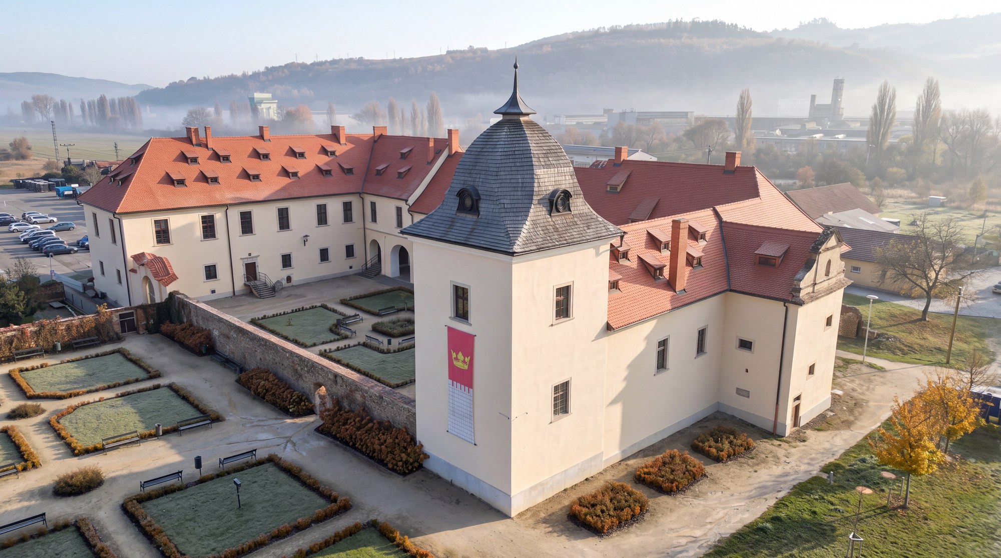 KRÁLŮV DVŮR